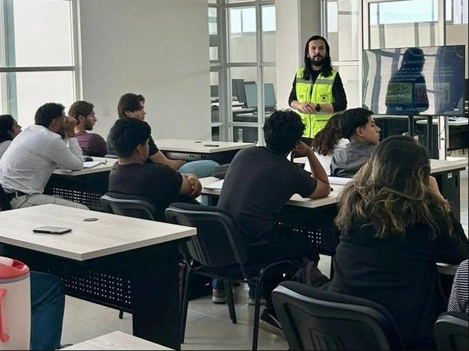 Ayuntamiento de Zamora promueve el derecho a la movilidad entre estudiantes de la UMSNH
